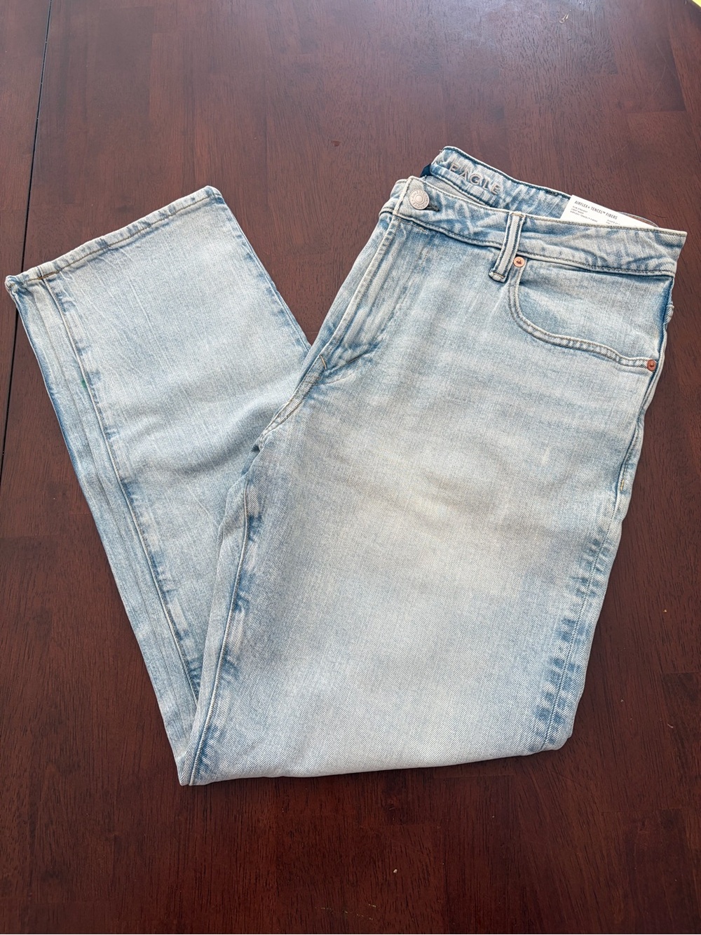 American Eagle Outfitters Light Blue Straight Jeans - NWT